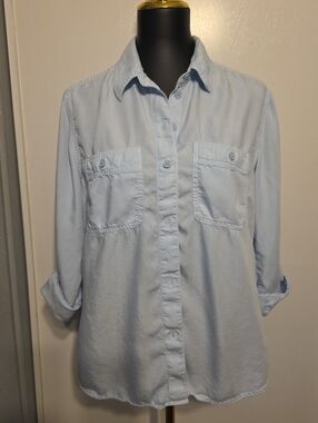 American Eagle Outfitters Light Blue Button-Down Shirt